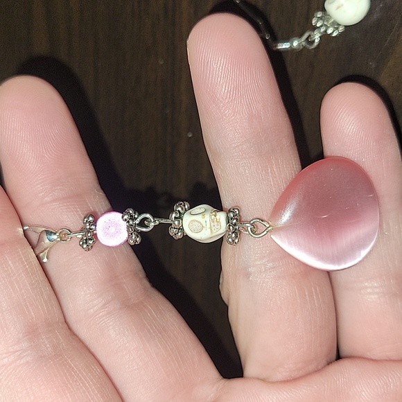 Handcrafted howlite skull earrings and charm bundle - Picture 4 of 8